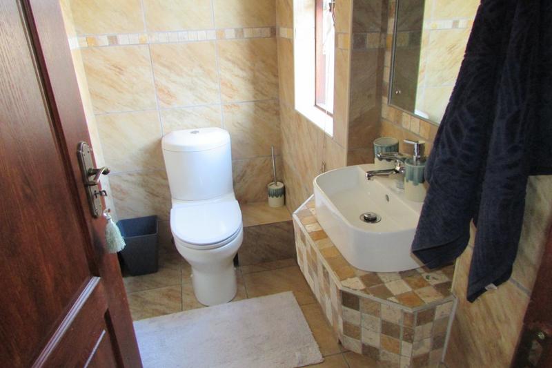 3 Bedroom Property for Sale in Oppikoppi Estate Mpumalanga