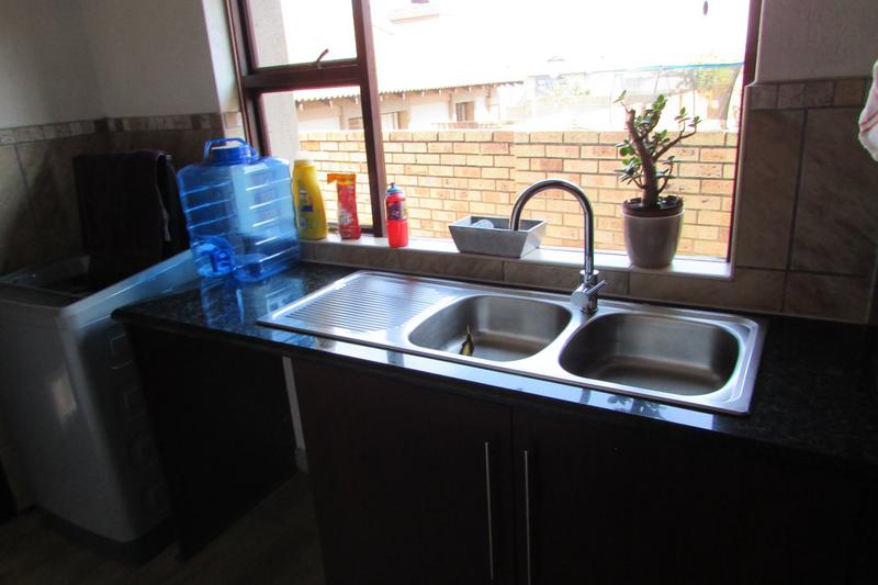 3 Bedroom Property for Sale in Oppikoppi Estate Mpumalanga