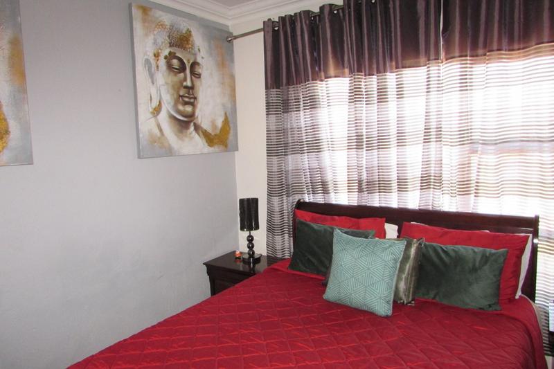 3 Bedroom Property for Sale in Oppikoppi Estate Mpumalanga