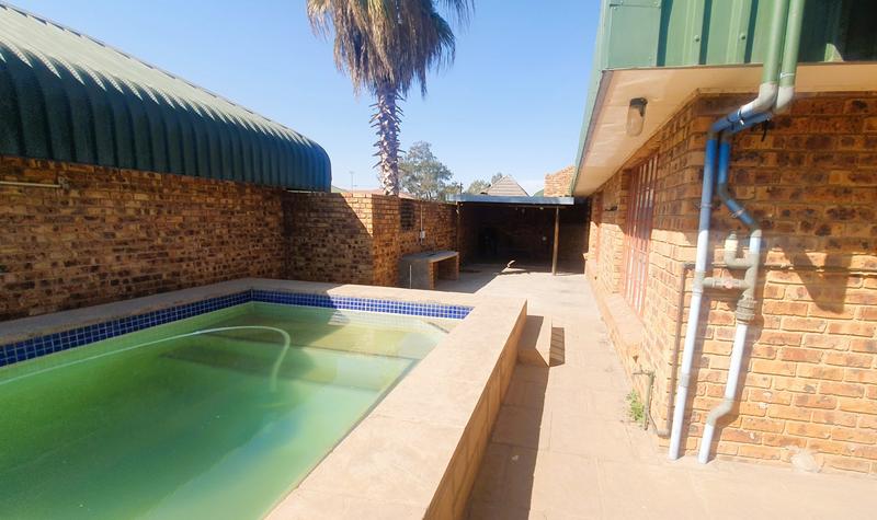 3 Bedroom Property for Sale in Middelburg Central Mpumalanga