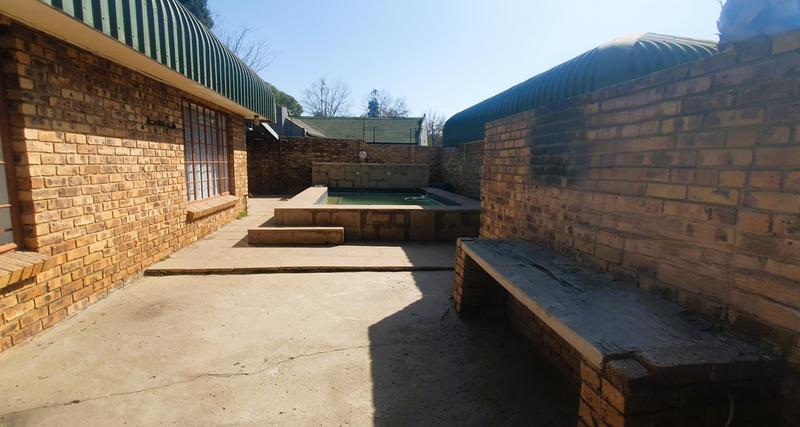 3 Bedroom Property for Sale in Middelburg Central Mpumalanga