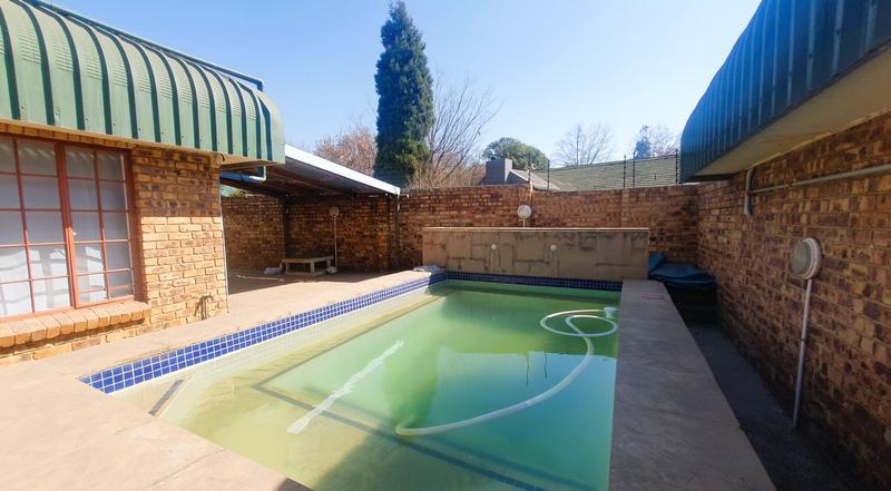 3 Bedroom Property for Sale in Middelburg Central Mpumalanga