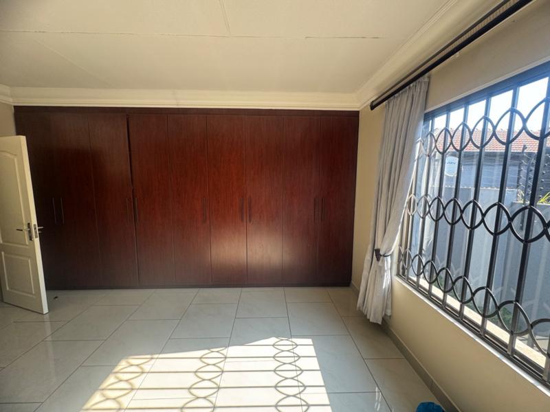 4 Bedroom Property for Sale in Aerorand Mpumalanga