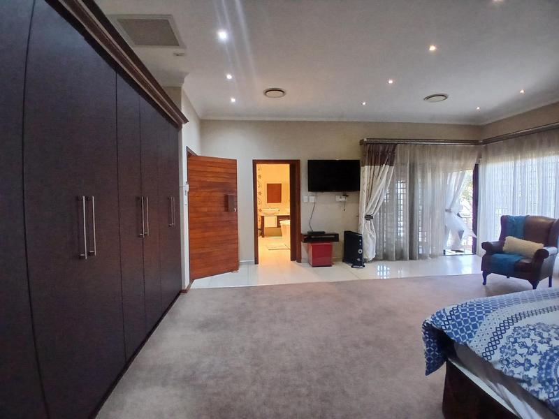 5 Bedroom Property for Sale in Ermelo Mpumalanga