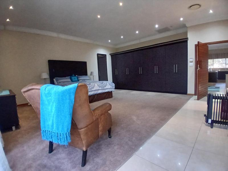 5 Bedroom Property for Sale in Ermelo Mpumalanga