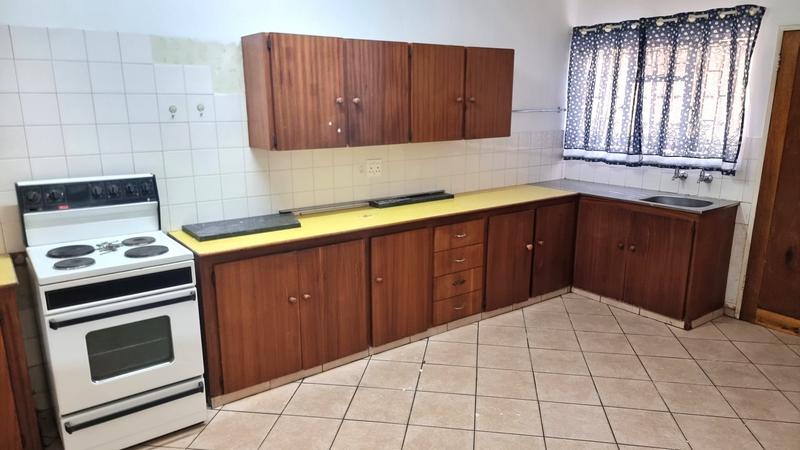 2 Bedroom Property for Sale in Middelburg Central Mpumalanga