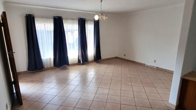 2 Bedroom Property for Sale in Middelburg Central Mpumalanga