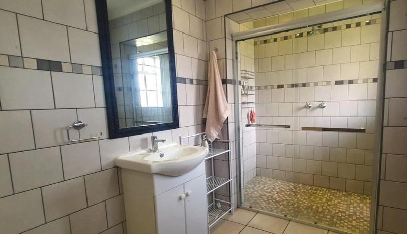 3 Bedroom Property for Sale in Middelburg Central Mpumalanga