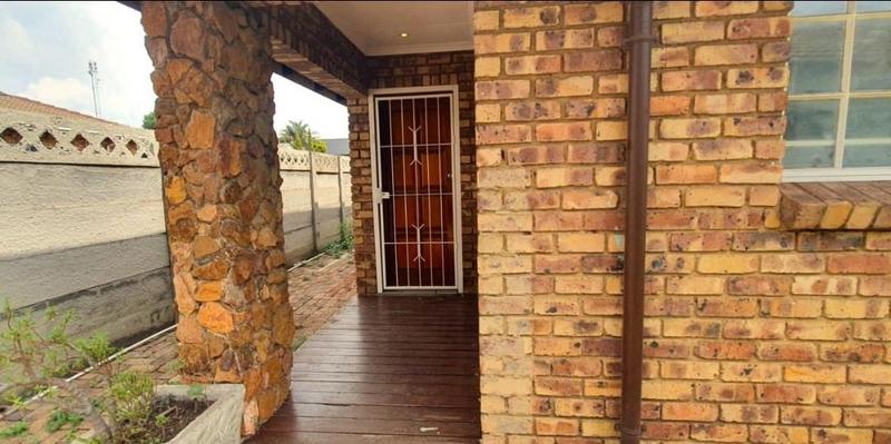 3 Bedroom Property for Sale in Middelburg Central Mpumalanga