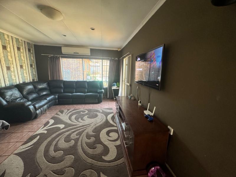 3 Bedroom Property for Sale in Dennesig Mpumalanga