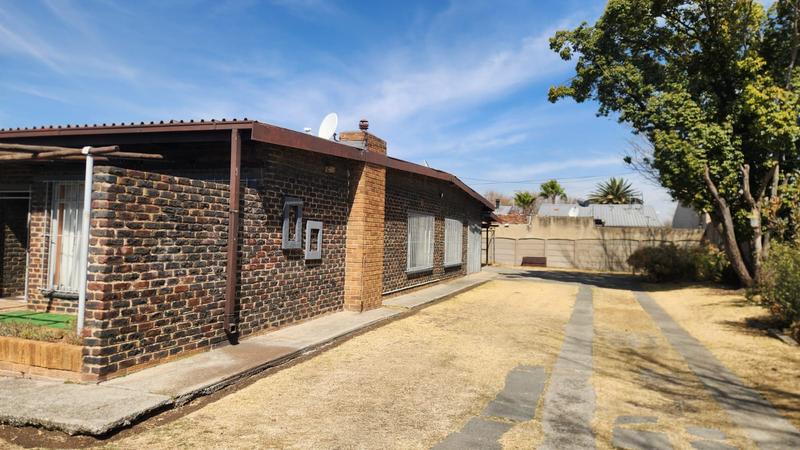 5 Bedroom Property for Sale in Kinross Mpumalanga