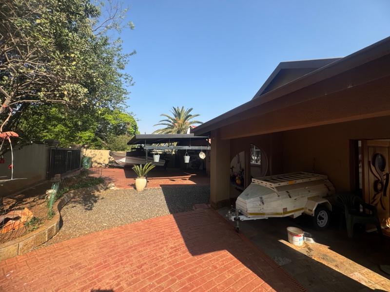 4 Bedroom Property for Sale in Dennesig Mpumalanga