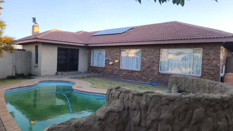 3 Bedroom Property for Sale in Trichardt Mpumalanga