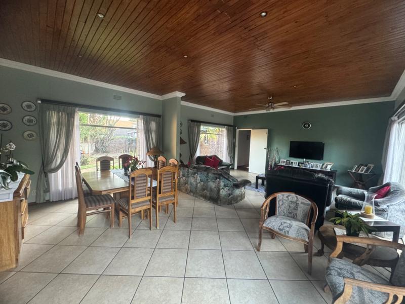 5 Bedroom Property for Sale in Gholfsig Mpumalanga