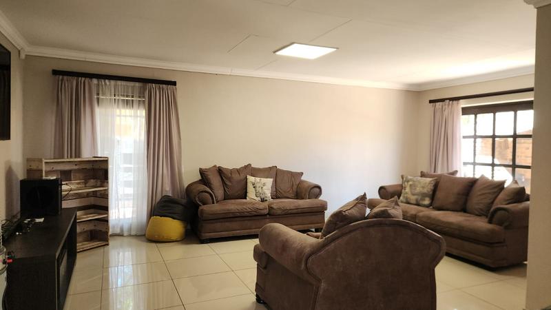 3 Bedroom Property for Sale in Secunda Mpumalanga