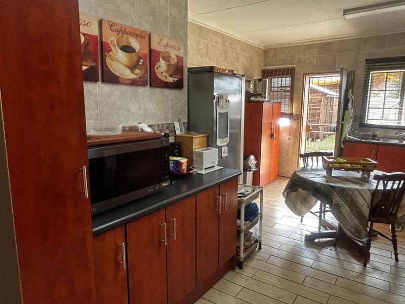 4 Bedroom Property for Sale in Flora Park Mpumalanga