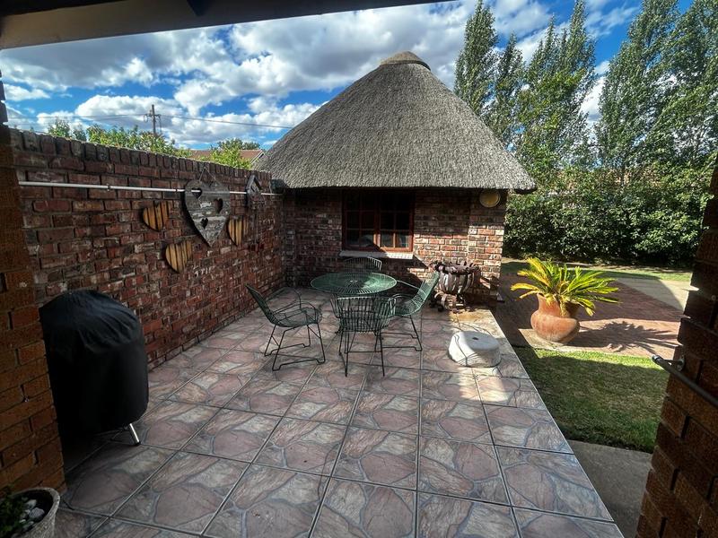 4 Bedroom Property for Sale in Flora Park Mpumalanga