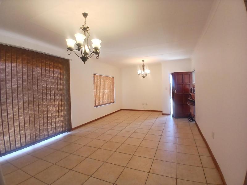 2 Bedroom Property for Sale in Ermelo Mpumalanga