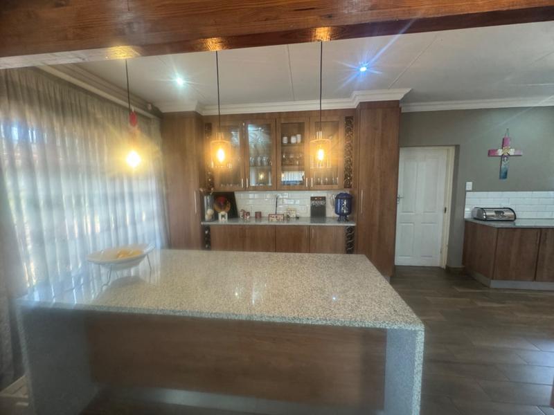 4 Bedroom Property for Sale in Aerorand Mpumalanga