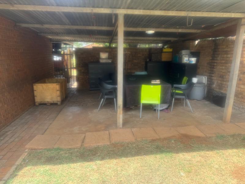 4 Bedroom Property for Sale in Aerorand Mpumalanga