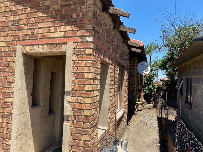 0 Bedroom Property for Sale in Emzinoni Mpumalanga