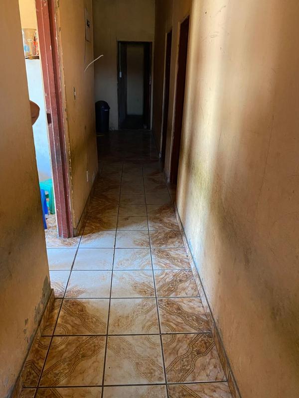 0 Bedroom Property for Sale in Emzinoni Mpumalanga