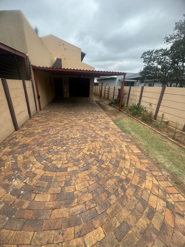 4 Bedroom Property for Sale in Middelburg Mpumalanga