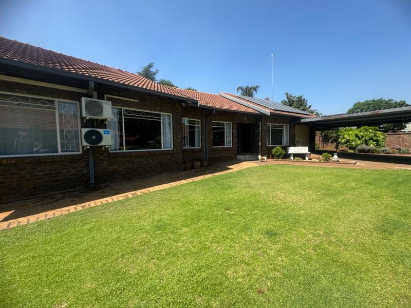 3 Bedroom Property for Sale in Aerorand Mpumalanga