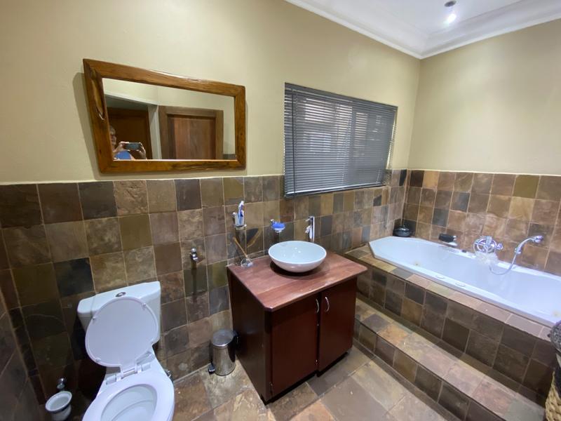 4 Bedroom Property for Sale in Clubville Mpumalanga