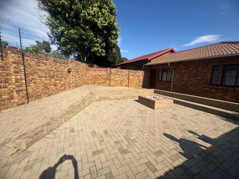 3 Bedroom Property for Sale in Gholfsig Mpumalanga