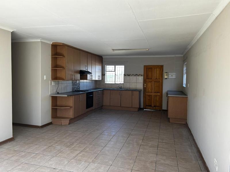 5 Bedroom Property for Sale in Standerton Mpumalanga