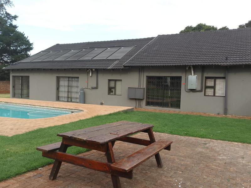 To Let 2 Bedroom Property for Rent in Rietkol AH Mpumalanga