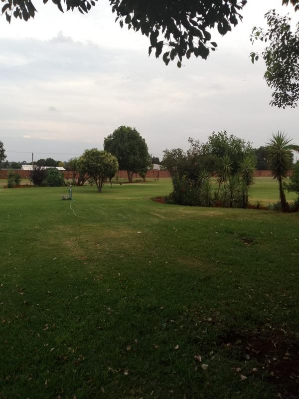 To Let 2 Bedroom Property for Rent in Rietkol AH Mpumalanga