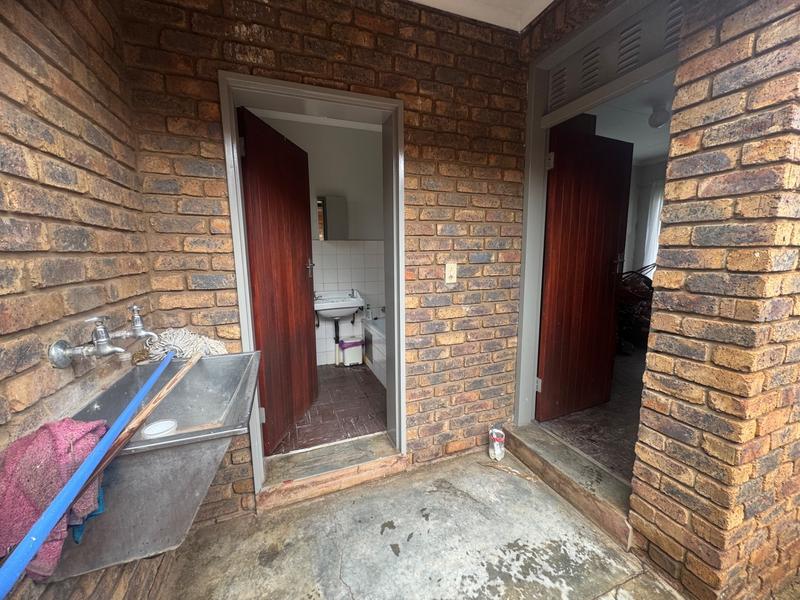 4 Bedroom Property for Sale in Aerorand Mpumalanga