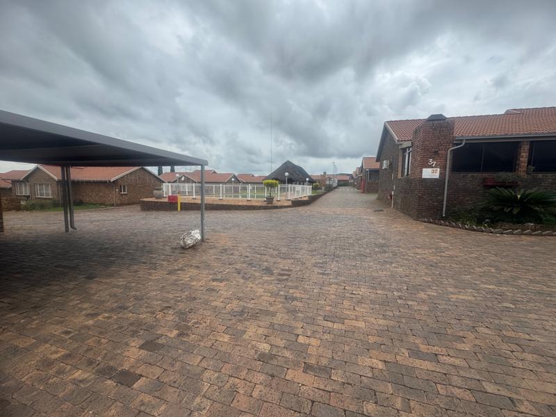 3 Bedroom Property for Sale in Aerorand Mpumalanga