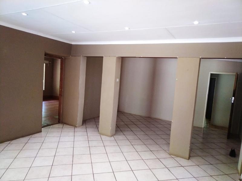 4 Bedroom Property for Sale in Barberton Mpumalanga