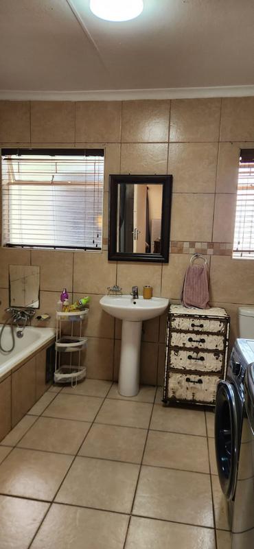 To Let 3 Bedroom Property for Rent in Secunda Mpumalanga