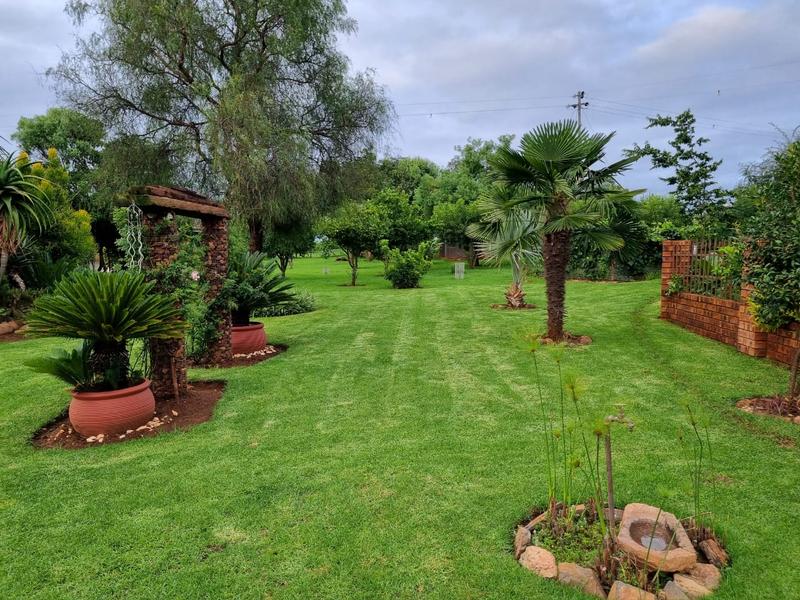 7 Bedroom Property for Sale in Lydenburg Mpumalanga