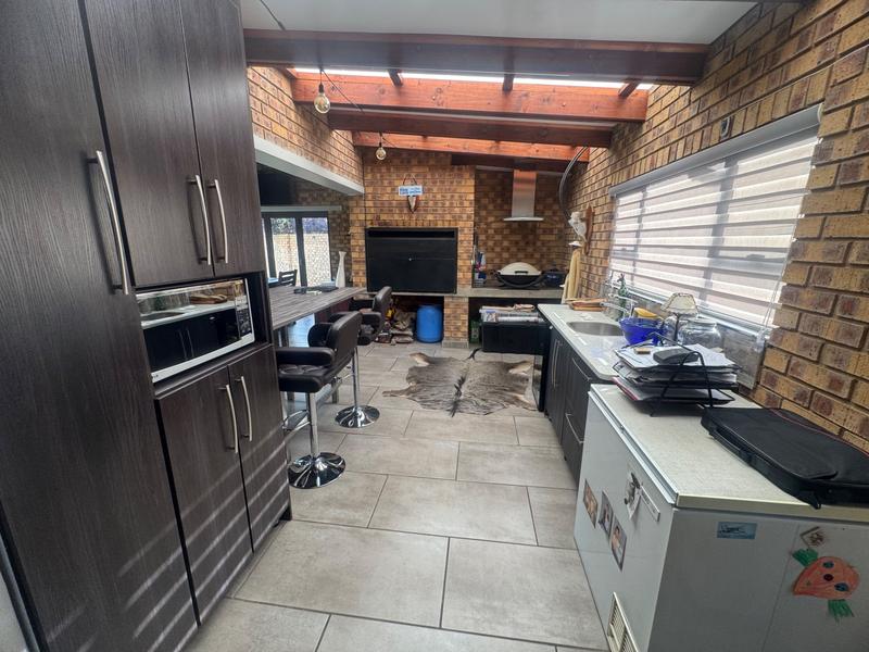 3 Bedroom Property for Sale in Aerorand Mpumalanga