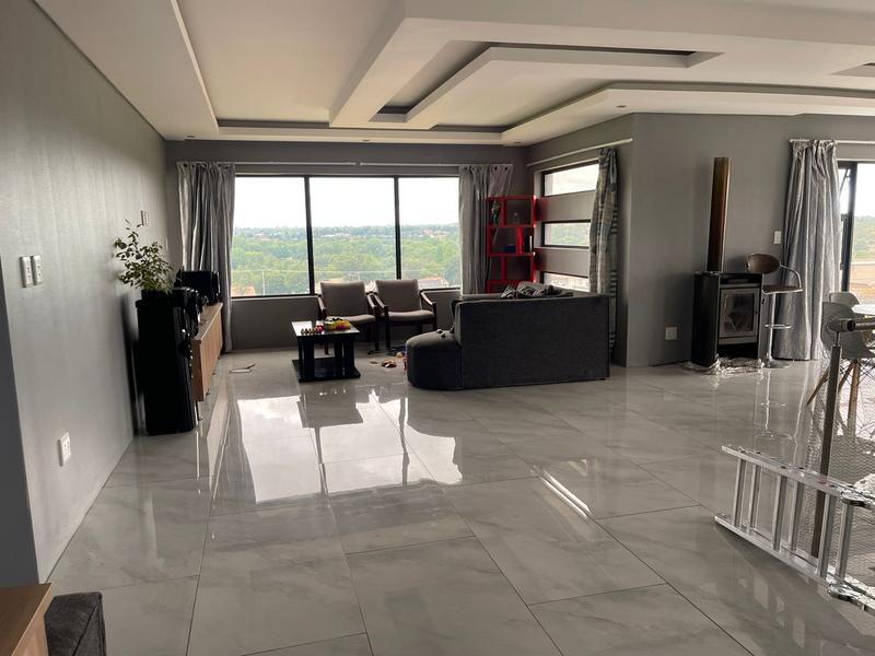 6 Bedroom Property for Sale in Ermelo Mpumalanga