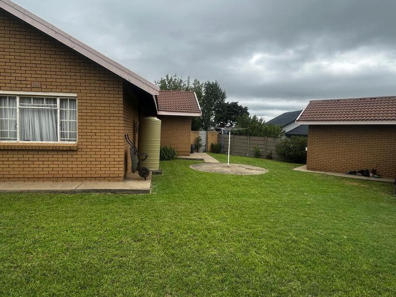 3 Bedroom Property for Sale in Kosmos Park Mpumalanga