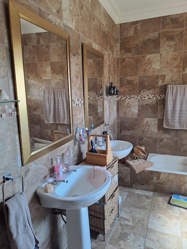 3 Bedroom Property for Sale in Sundale AH Mpumalanga