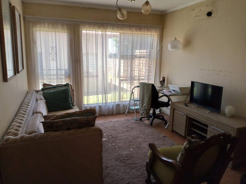 1 Bedroom Property for Sale in Middelburg Mpumalanga