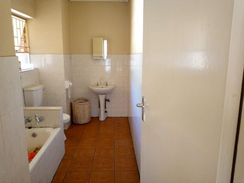 1 Bedroom Property for Sale in Middelburg Mpumalanga