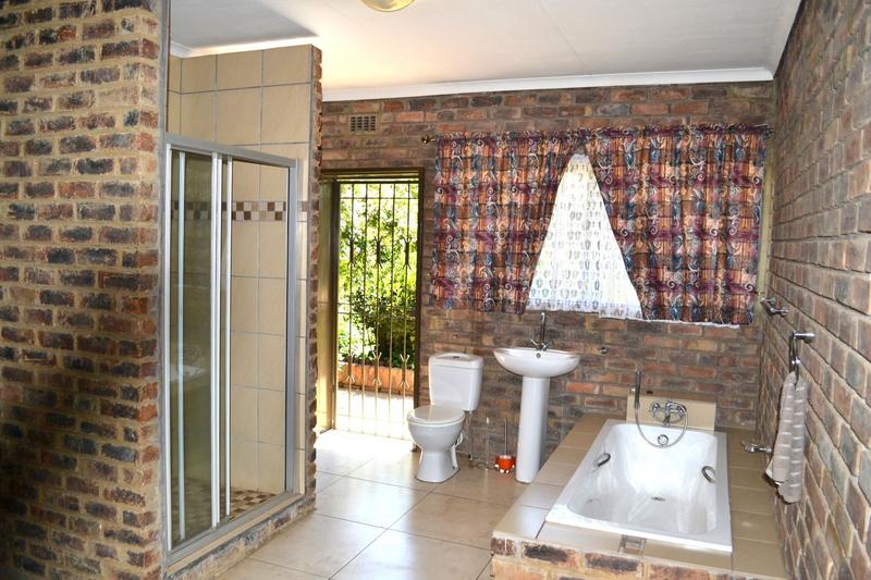 To Let 4 Bedroom Property for Rent in Sundra AH Mpumalanga