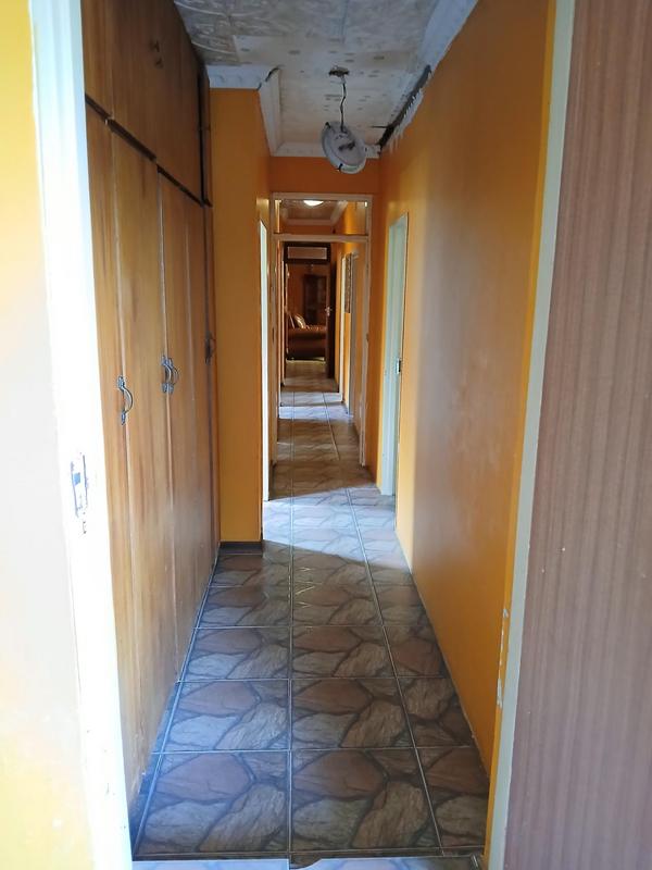 4 Bedroom Property for Sale in Ermelo Mpumalanga