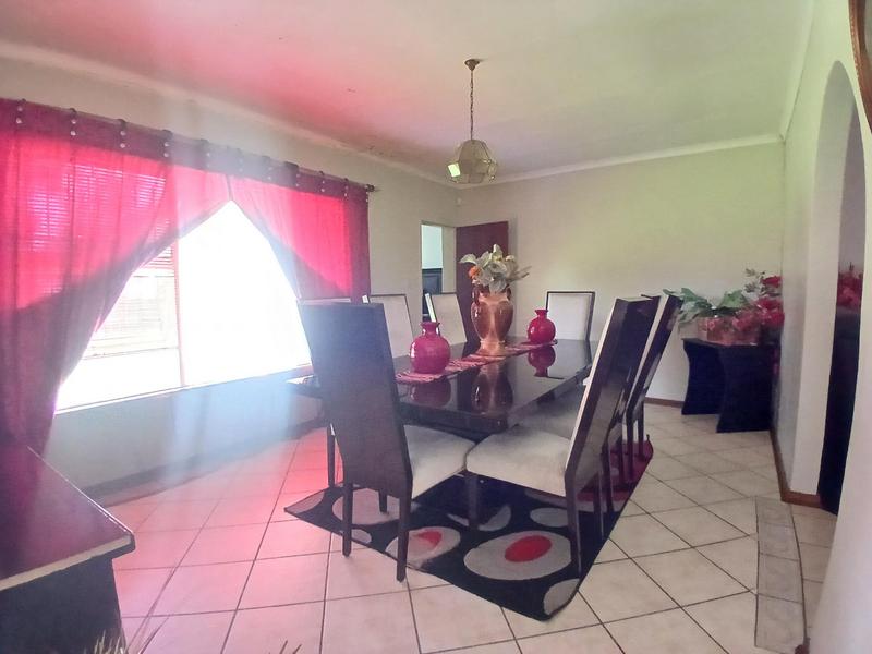 4 Bedroom Property for Sale in Ermelo Mpumalanga