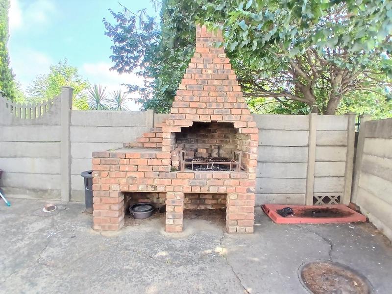 4 Bedroom Property for Sale in Ermelo Mpumalanga