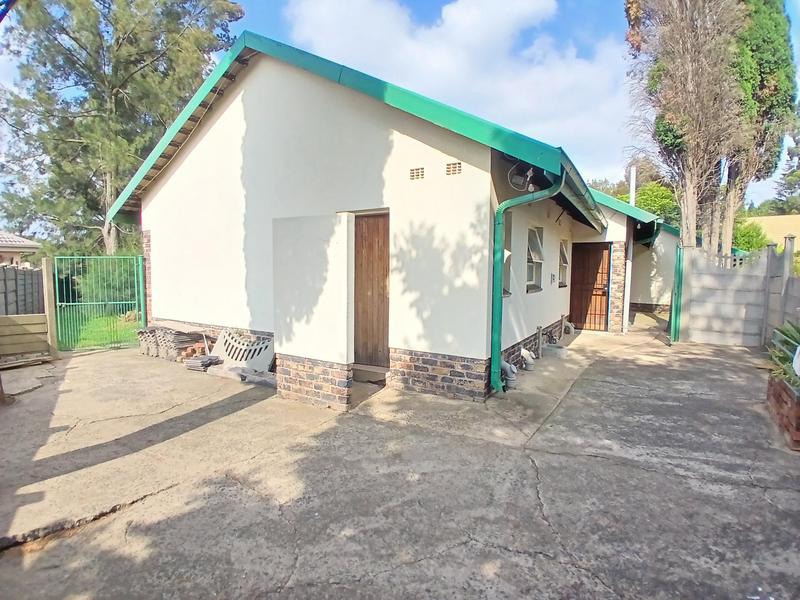 4 Bedroom Property for Sale in Ermelo Mpumalanga