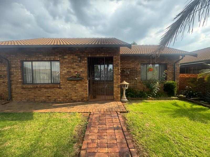 2 Bedroom Property for Sale in Mineralia Mpumalanga